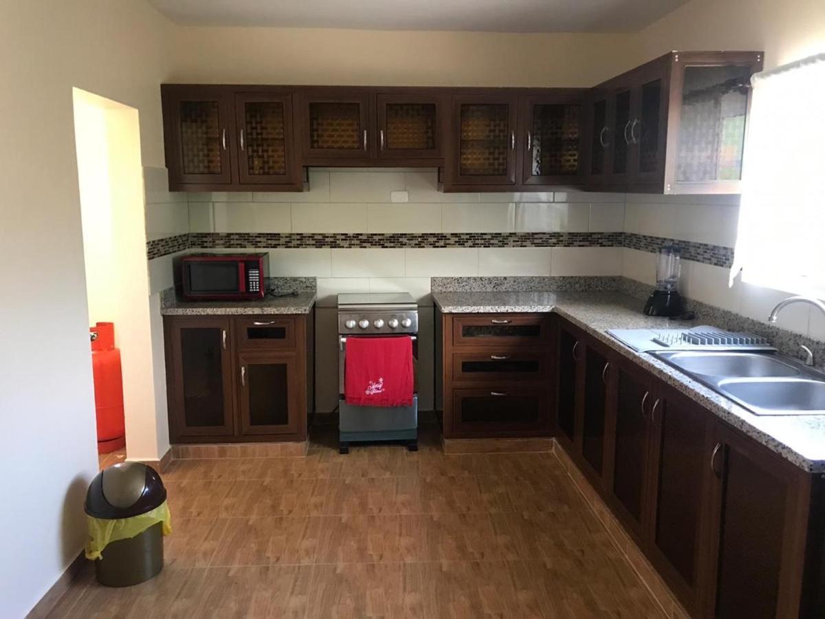 2 Queen Bed Apartment With Smart Tv ,Wifi Y Luz Las 24 Horas 자라바코아 외부 사진